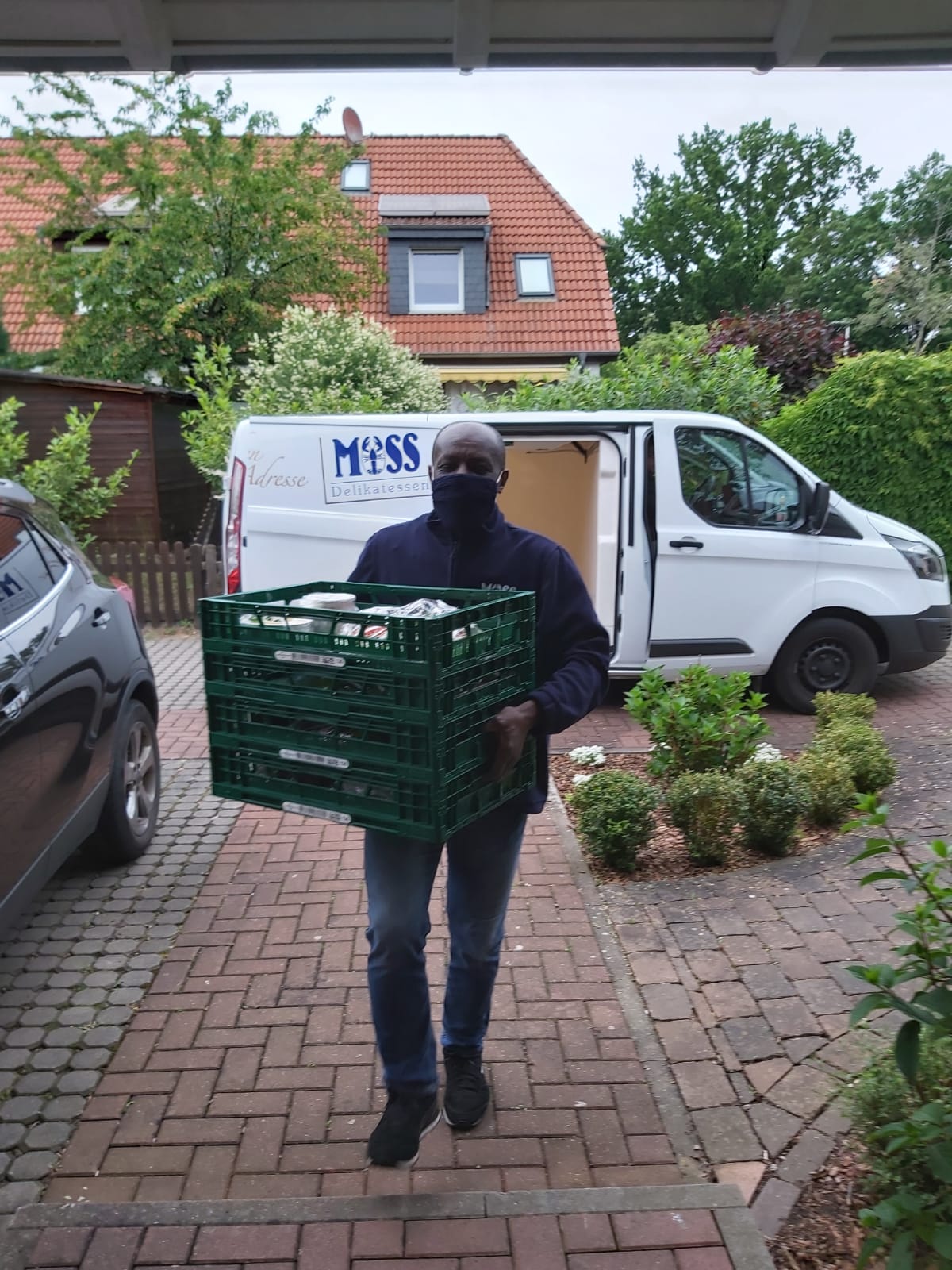 Anlieferung, Moss Delikatessen